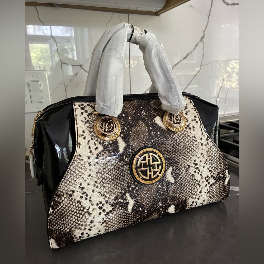 NWOT Alex Doriani Handbag